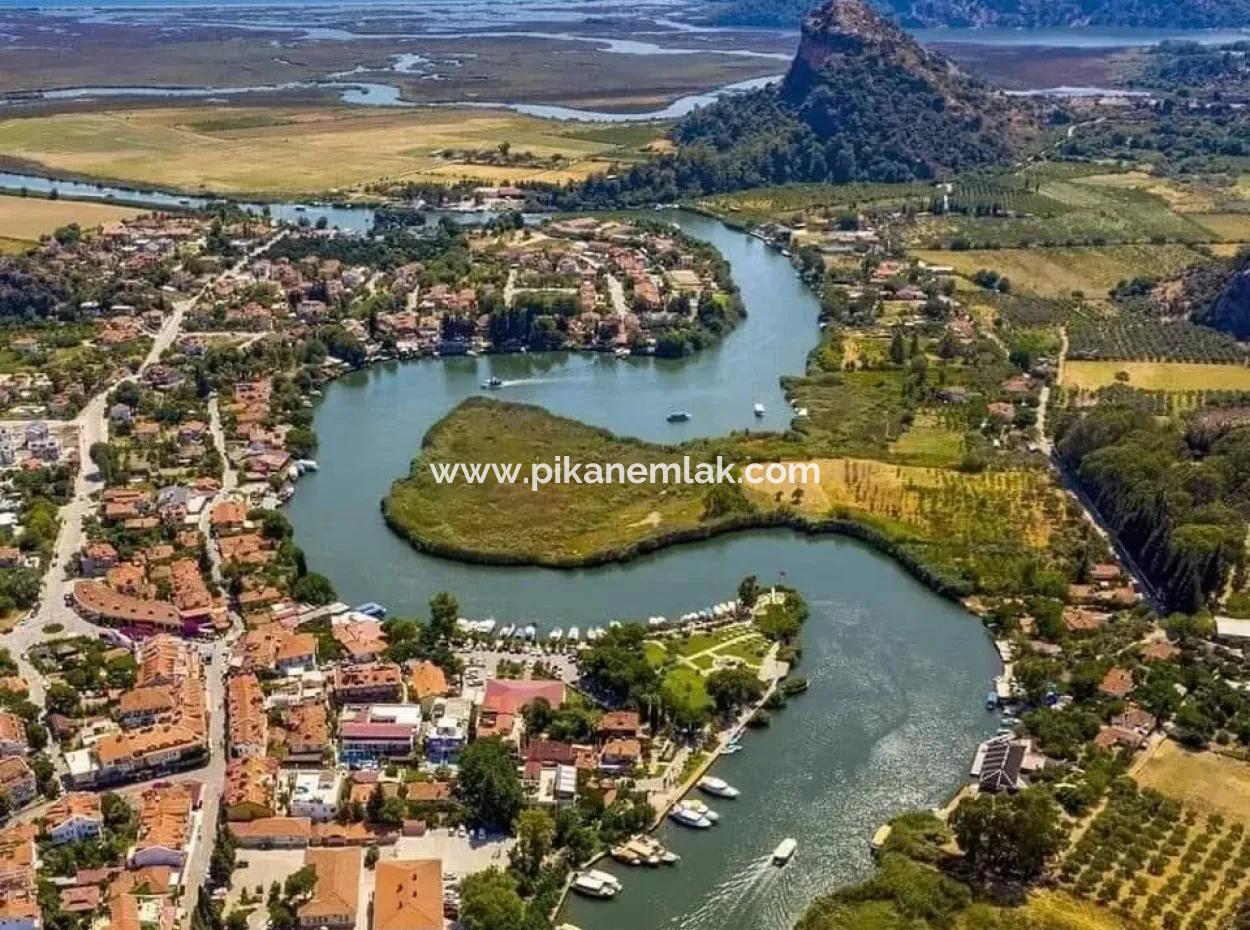 Schnäppchen-Immobilie Zum Verkauf In Dalyan Mit Einem 200 M2 Großen Gebäude Auf Einem 1000 M2 Großen Freistehenden Grundstück