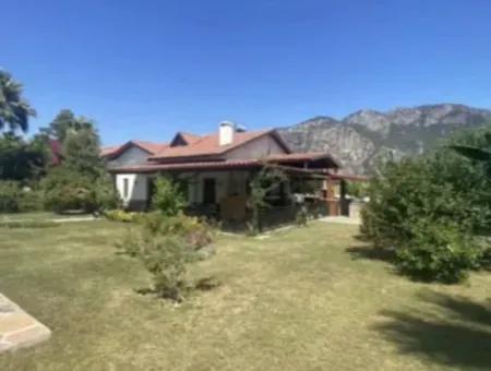 3 In 1 Villa Auf 1700 M2 Grundstück In Dalyan