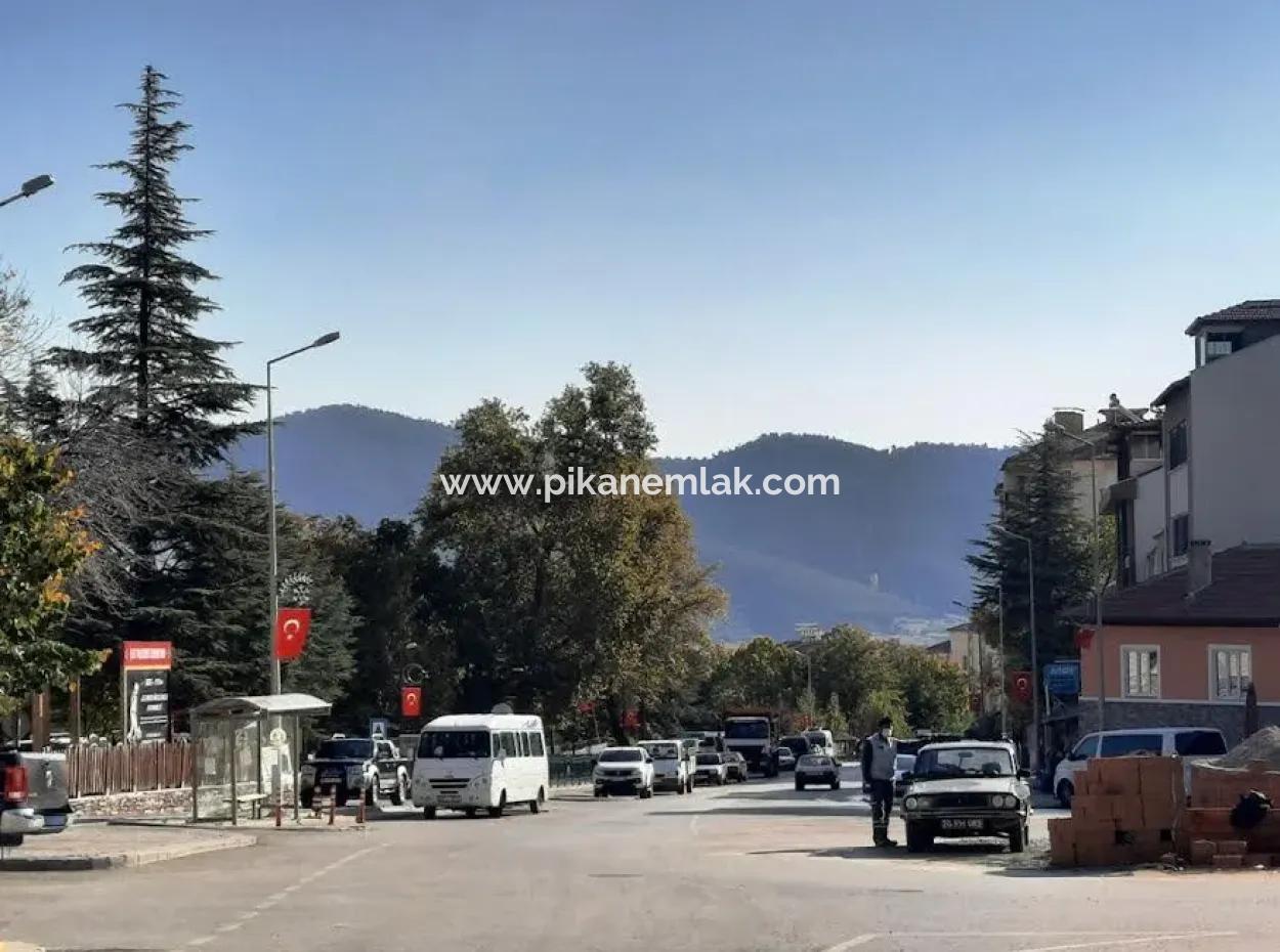 500M2 Land In The Center Of Çameli In Return For A Ready-Made Floor With A Construction License