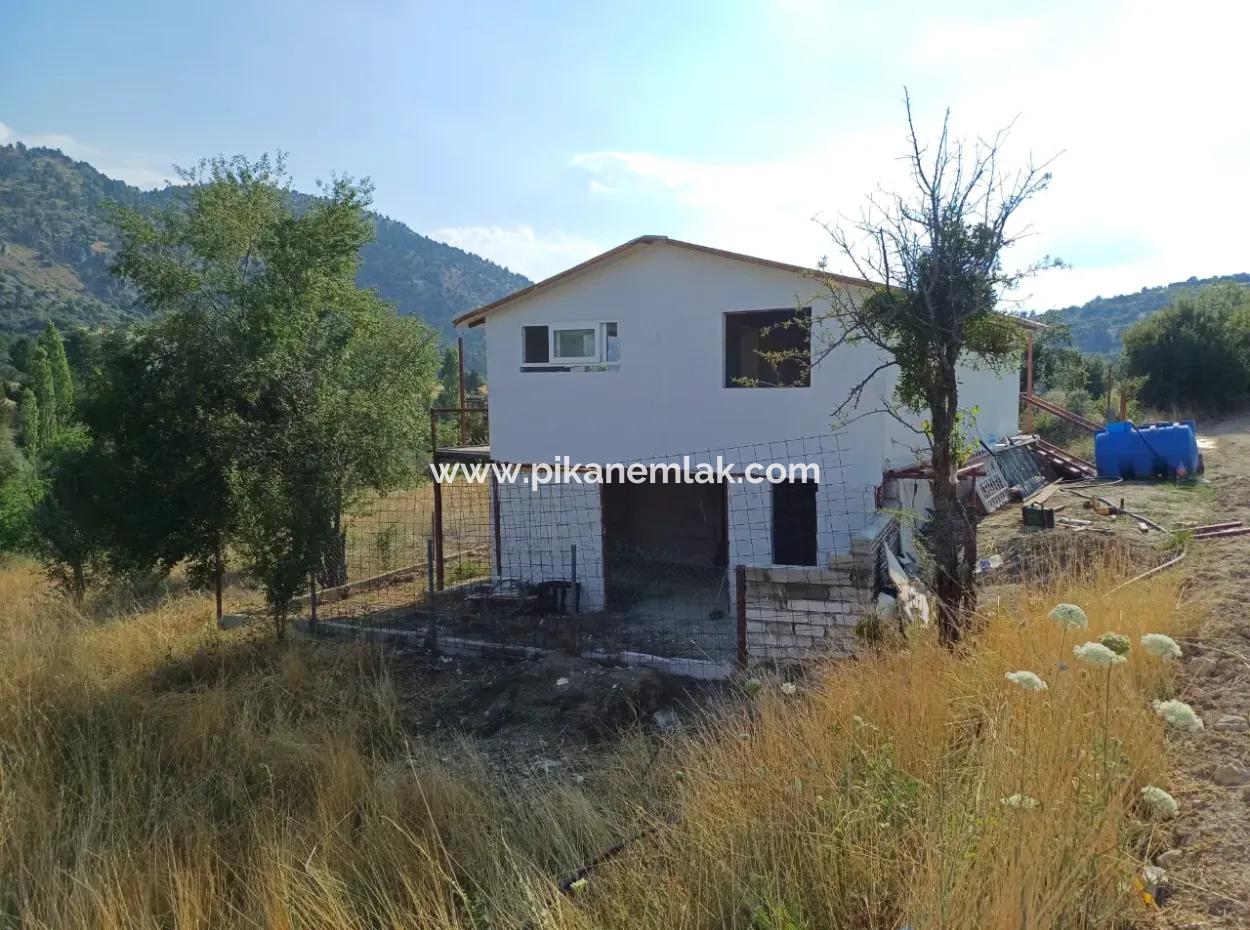 Apartments In 2 Detached Buildings 56 56 On 200 M2 Land In Çameli Cumaalani For Urgent Sale