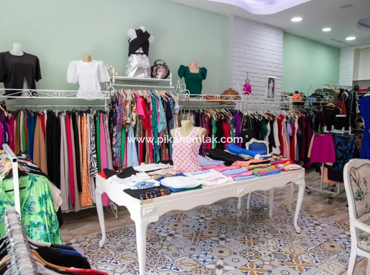 66M2 Shop In Muğla Ortaca Center Is For Rent.