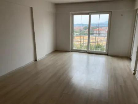 Mugla Ortaca Cumhuriyet Mah. 3 1 Closed Kitchen Apartment For Rent