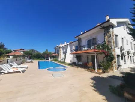 Mugla Dalyan 125 M2, 4 In 1 Roof Duplex For Sale