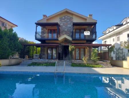 Muğla Dalyanda Swimming Pool 2 1, 60 M2 Furnished Bargain Apartment For Sale