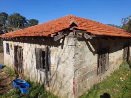 Village House For Sale On 650 M2 Plot In Ortaca Gökbelde