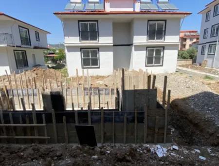 Ortaca Merkeze Yakın Havuzlu Sitede 1+1 Sıfır Daire Satılık.