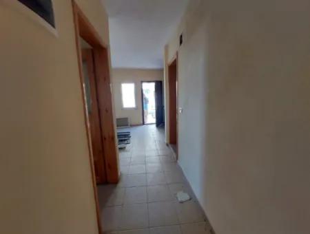 Dalyanda Satılık 70 M2  2 + 1 Daire Bölgeden Arazi İle Takas Olur