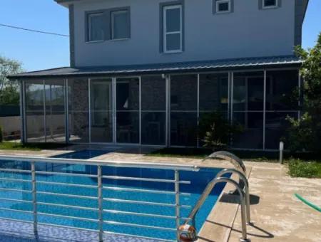 Muğla Dalyan Eskiköyde  4+1 Eşyalı Villa Yıllık Kiralık