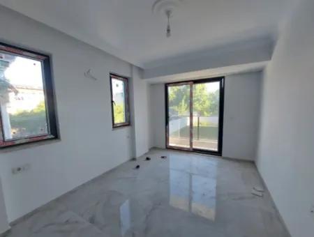 Muğla Ortaca Merkezde 90 M2, 2+1 Giriş Kat Sıfır Daire Kiralık