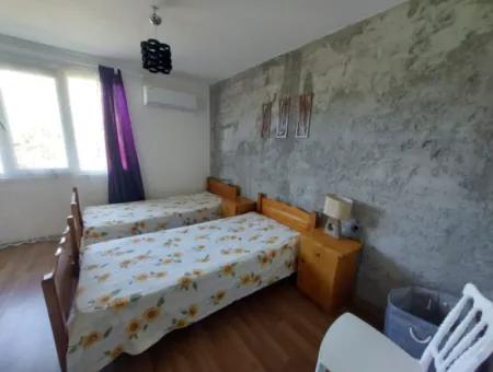 Ortaca Okçularda 400 M2 Arazide, 100 M2 2+1 Müstakil Eşyalı Yüzme Havuzlu Ev Kiralık