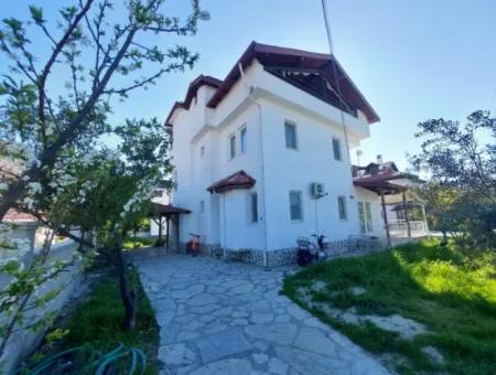 Muğla Dalyanda, Yüzme Havuzlu Eşyalı 110 M2 2+1 Daire Kiralık